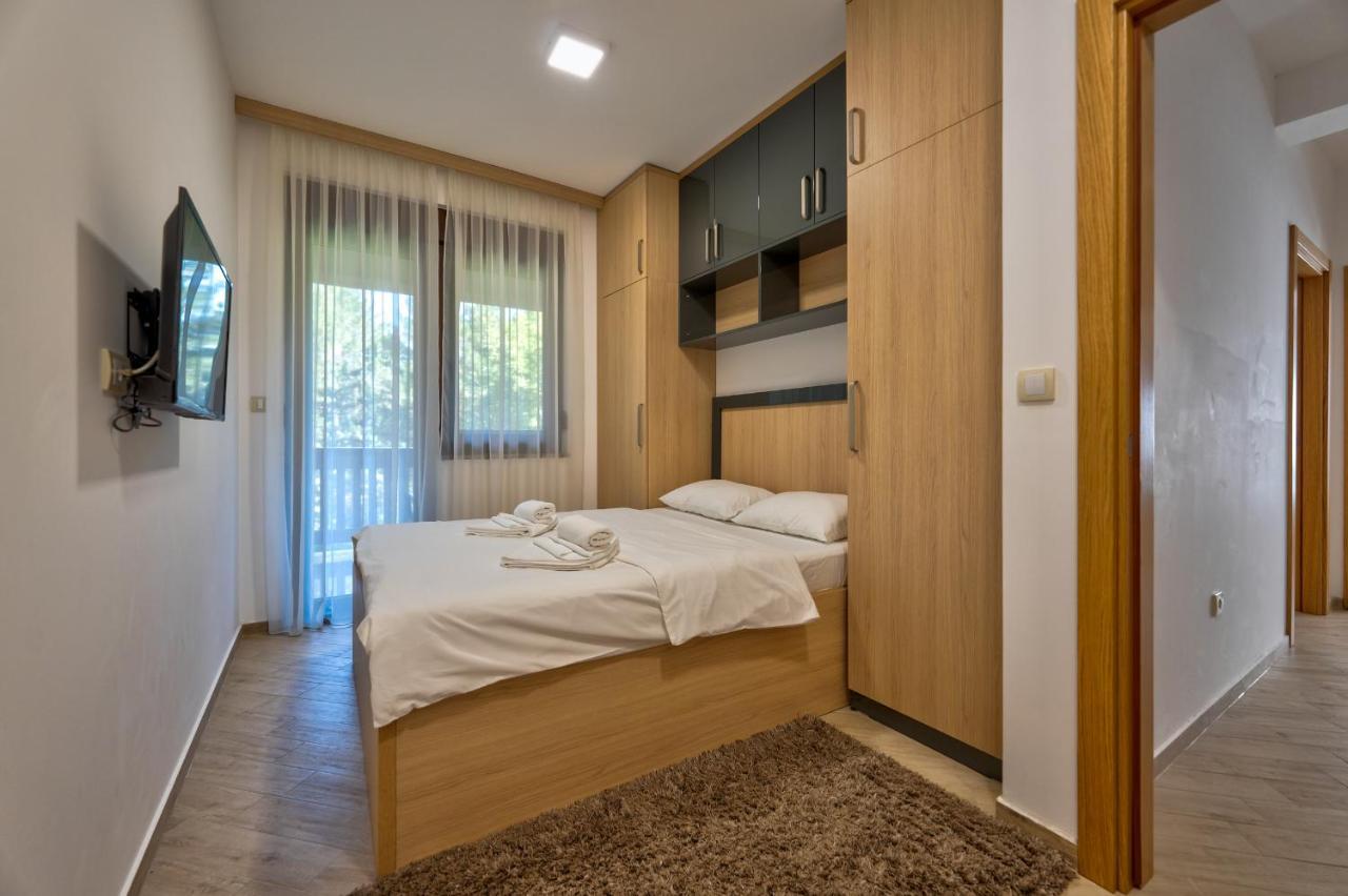 Lovac Apartmani 즐라티보 외부 사진