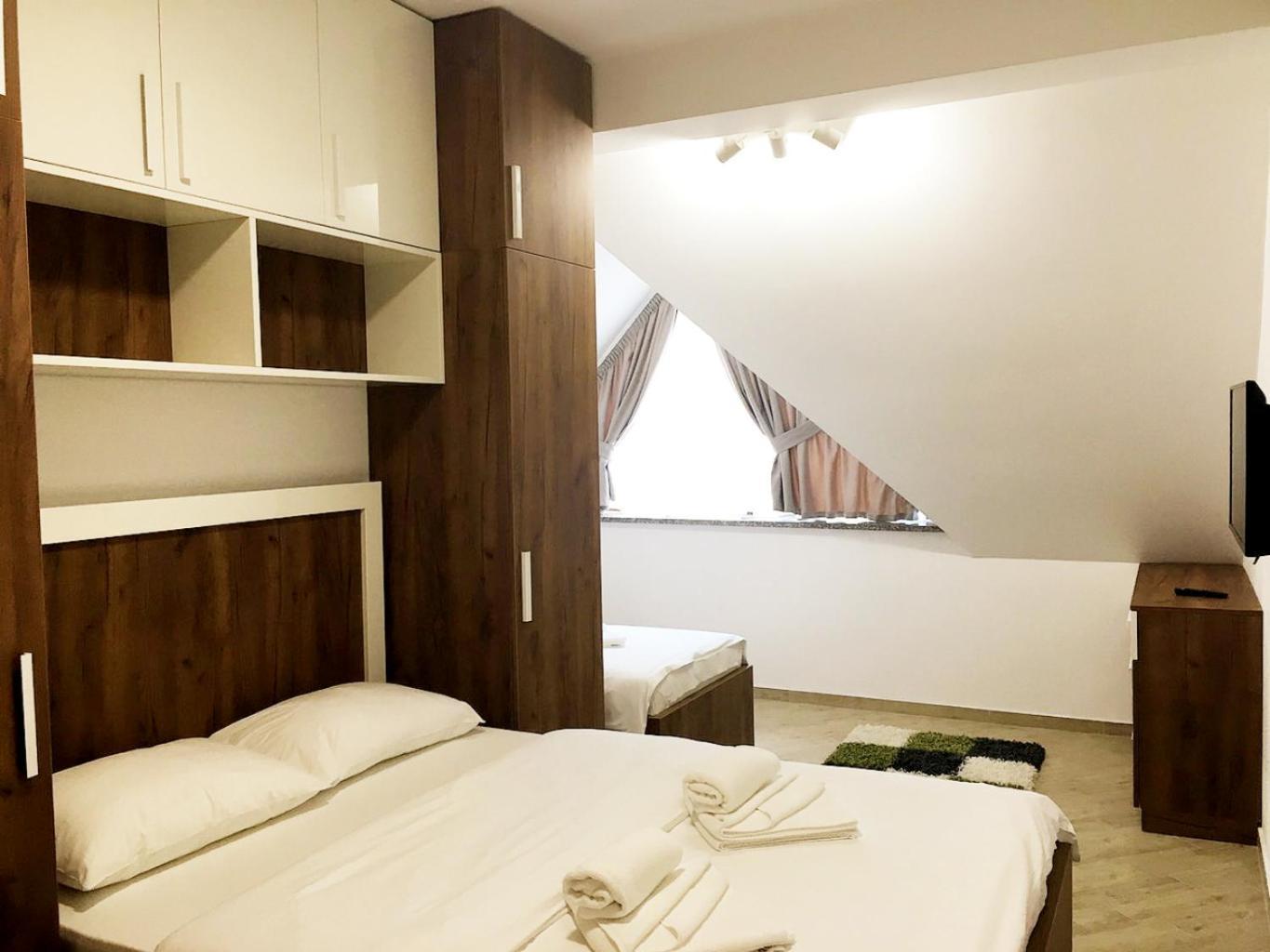 Lovac Apartmani 즐라티보 외부 사진